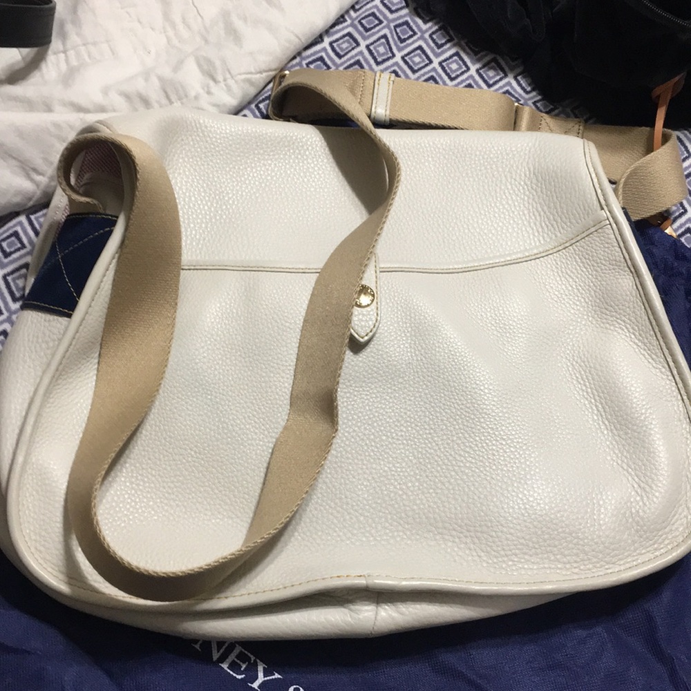 Purse - Picture 6 of 8
